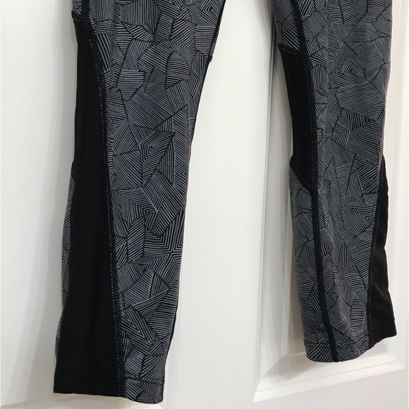 Nike Dri-Fit Racer 3.0 Running Crop Leggings Small - Picture 5 of 12
